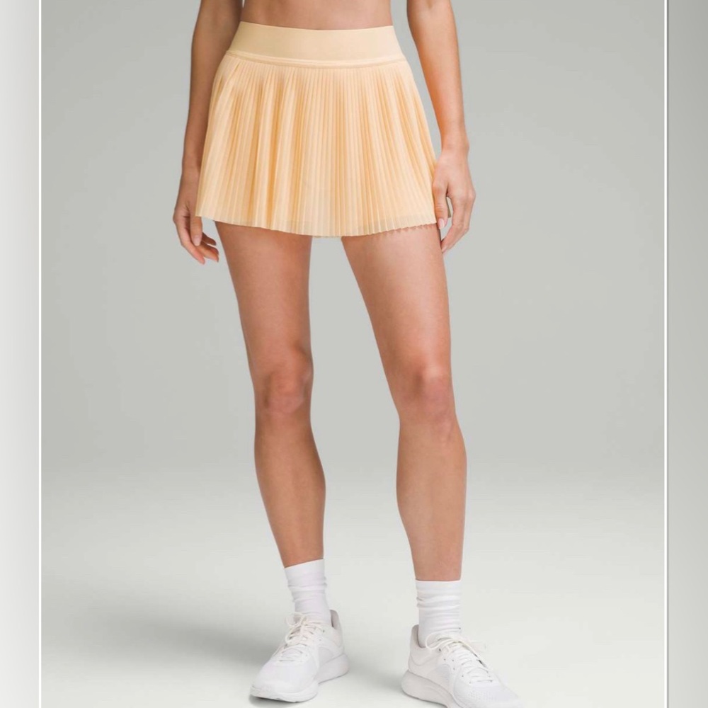 lululemon athletica Pleated Mini Skirt in Light Peach